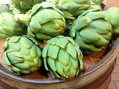 artichokes in glass bowl